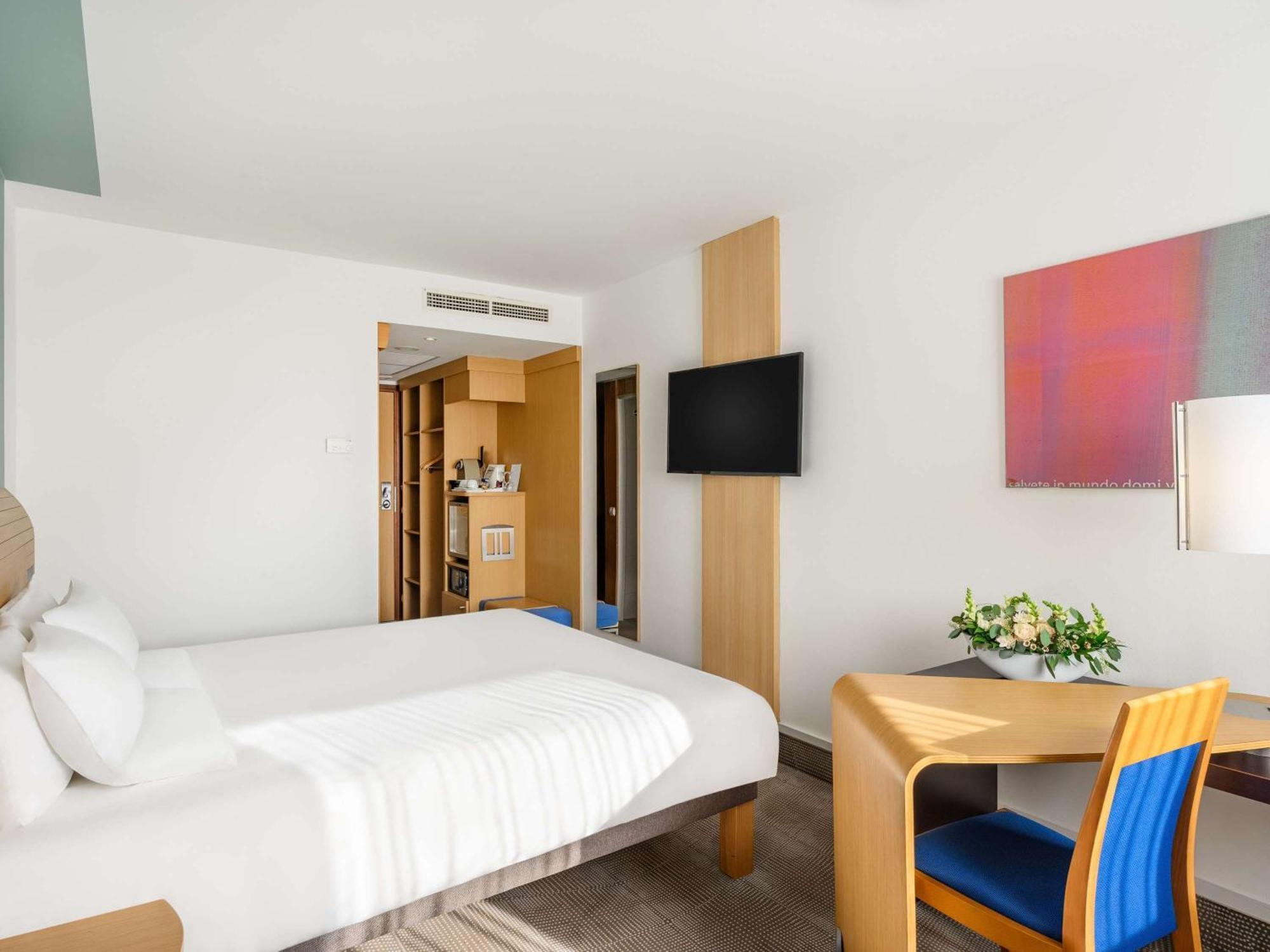 Novotel Budapest City Exterior foto